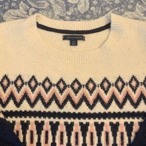 Tommy Hilfiger Cream and Navy Patterned Sweater